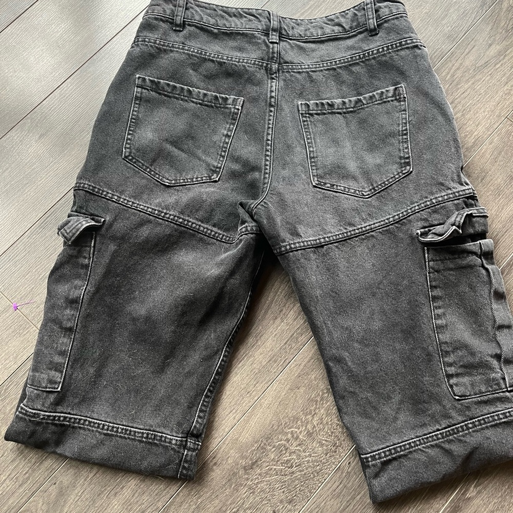 Women’s Cargo Jeans - Picture 5 of 5